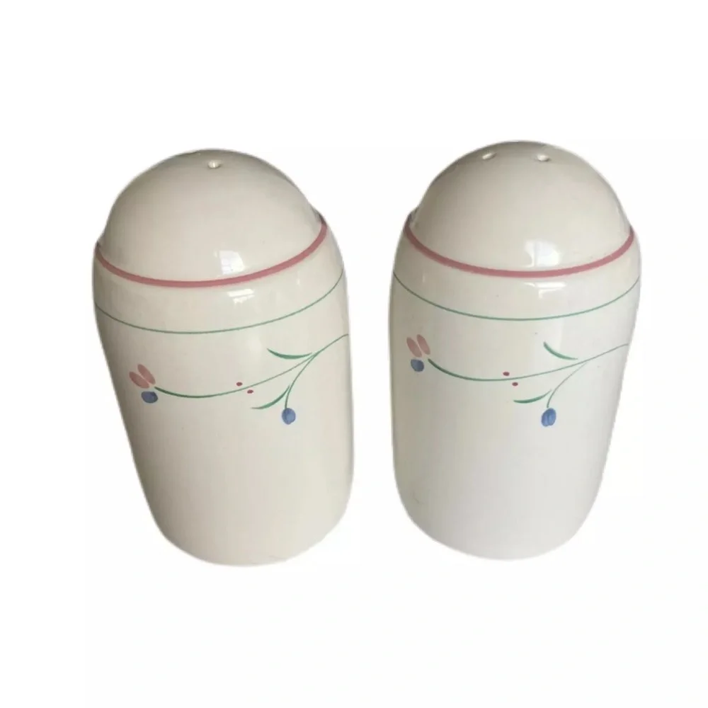 Vintage SALT AND PEPPER SHAKERS White Delicate Floral Ceramic Shabby Chic Japan
